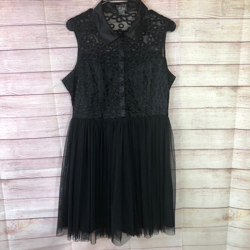 Dots‎  Black Tulle Overlay Dress  Size Large